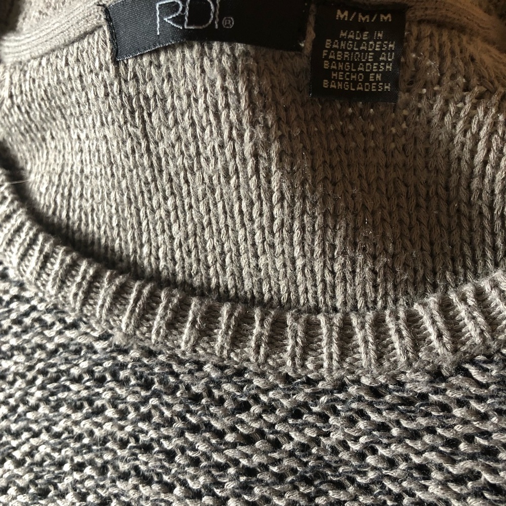 RDI High-Low Sweater size Medium - Picture 5 of 5